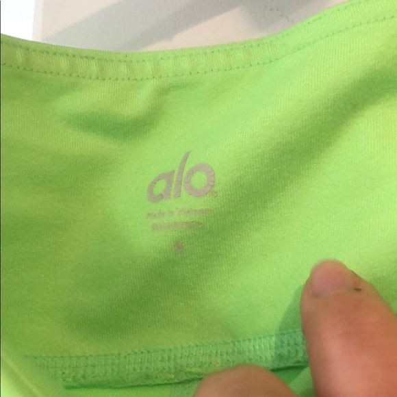 Neon green/black ALO goddess legging. - Picture 2 of 3